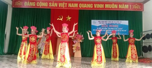 văn nghe 2.jpg